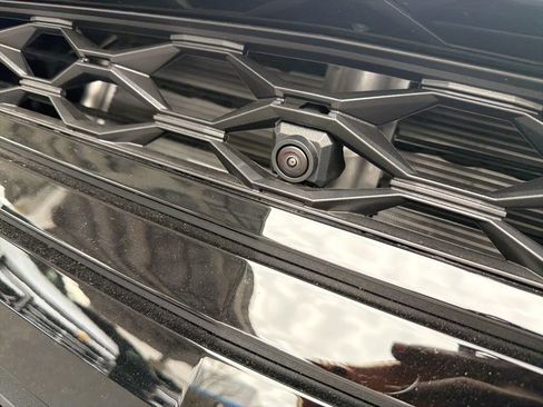 New 2026 Chevrolet Colorado ZR2 w/ Technology Package image 57