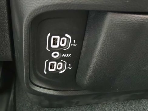 Used 2025 RAM 1500 Classic Warlock image 34