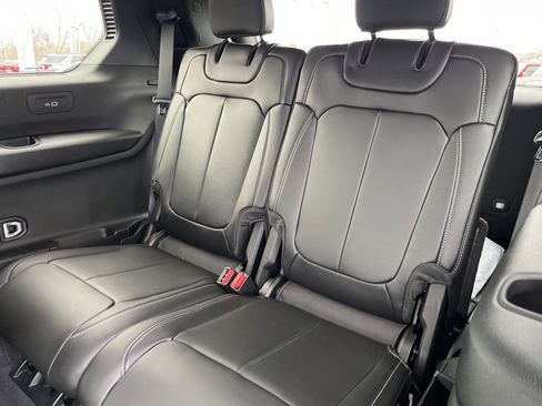 New 2025 Jeep Grand Cherokee L Limited w/ Black Appearance Package image 41