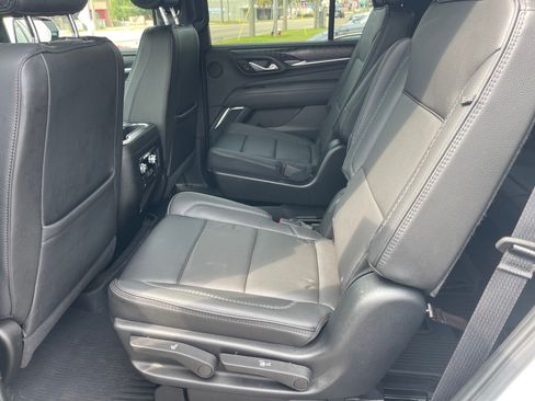 Used 2023 GMC Yukon Denali w/ LPO, Floor Liner Package AWD/4WD image 11