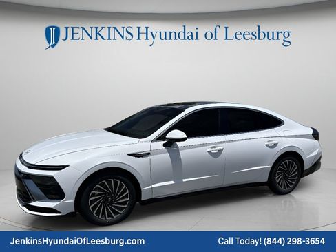 New 2026 Hyundai Sonata SEL FWD image 10