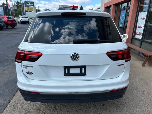 Used 2020 Volkswagen Tiguan SEL AWD/4WD image 4