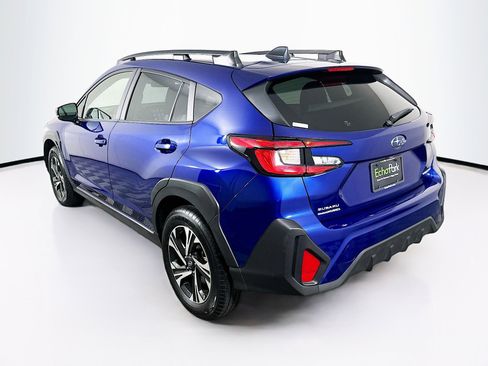 Used 2024 Subaru Crosstrek 2.0i Premium image 5
