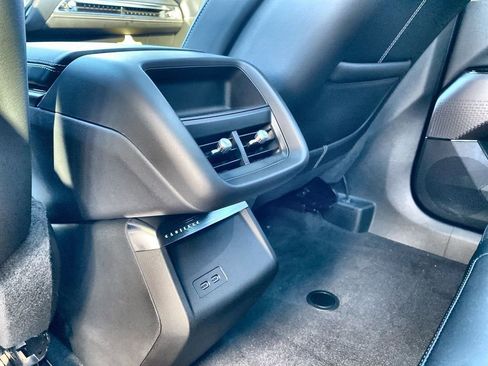 New 2026 Cadillac Lyriq Sport image 28