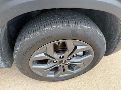 Used 2026 Kia Seltos LX AWD/4WD image 25