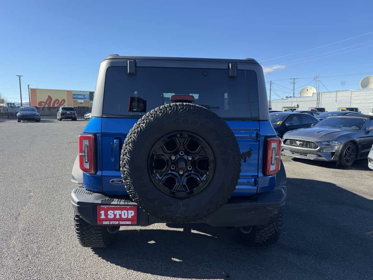 Used 2021 Ford Bronco First Edition AWD/4WD image 4