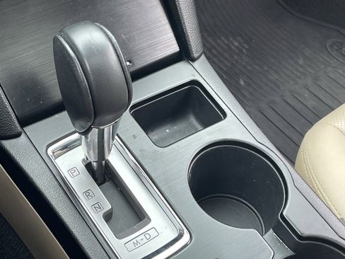 Used 2015 Subaru Outback 2.5i Limited image 5