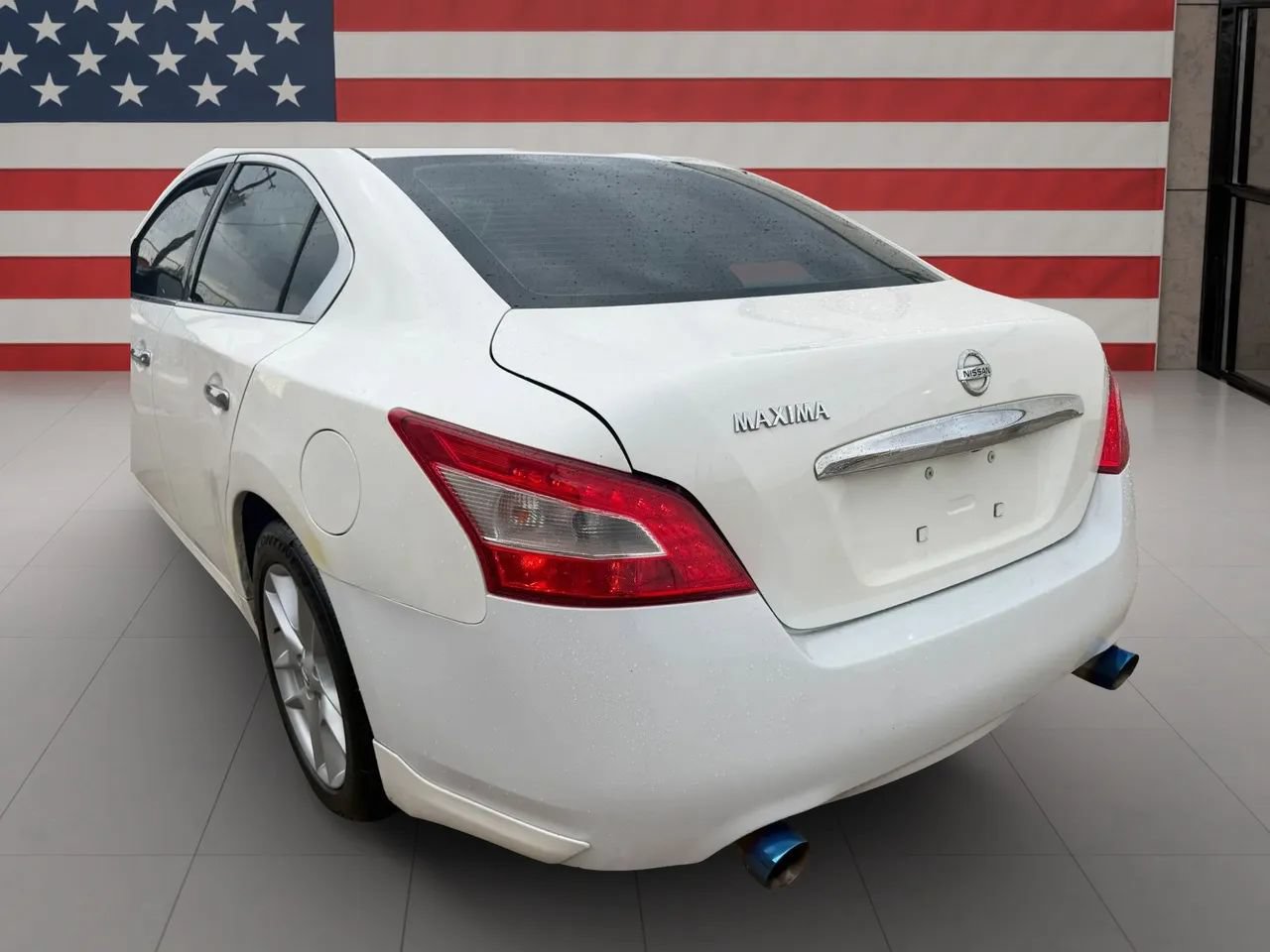 Used 2011 Nissan Maxima 3.5 SV w/ Monitor Pkg FWD image 8