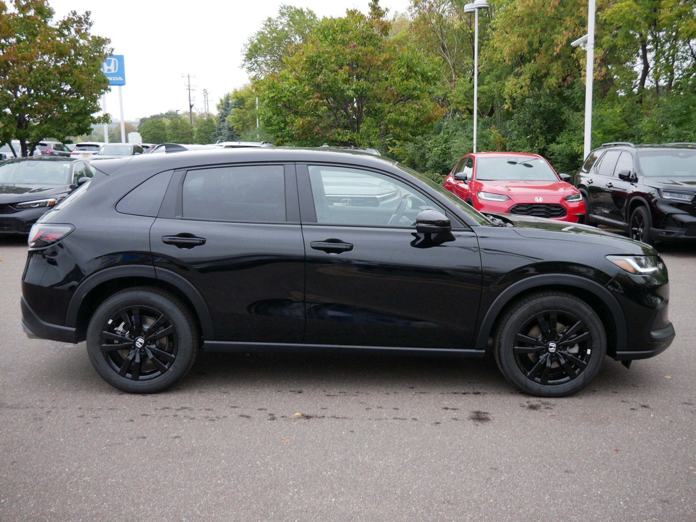 Used 2027 Honda HR-V Sport image 8