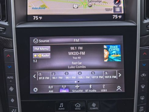 Used 2023 INFINITI Q50 Sensory image 38