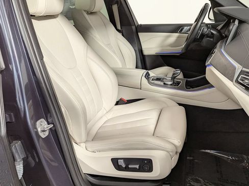 Used 2021 BMW X5 xDrive40i AWD/4WD image 24