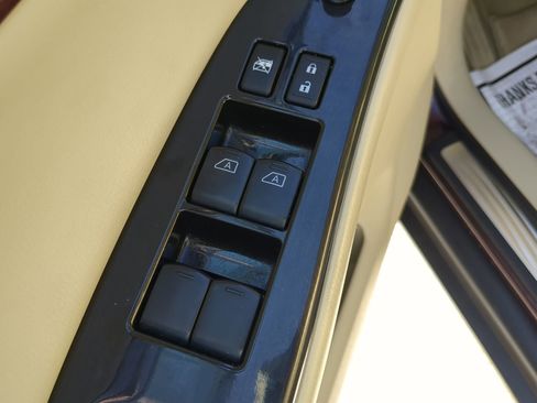 Used 2017 INFINITI QX50 2WD w/ Premium Plus Package image 46