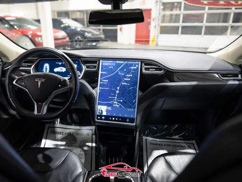 Used 2014 Tesla Model S 60 image 14