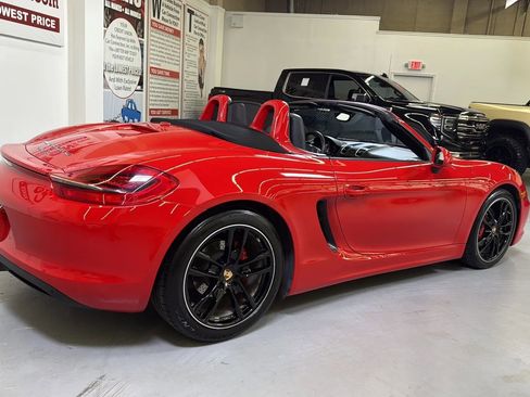 Used 2014 Porsche Boxster S image 11