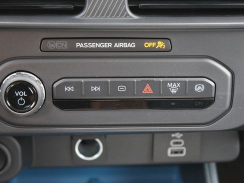 New 2025 Ford Maverick XLT w/ XLT Luxury Package image 26