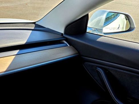 Used 2019 Tesla Model 3 Performance AWD/4WD image 21