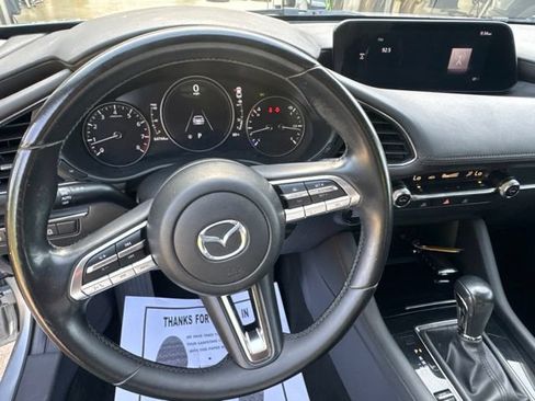 Used 2019 MAZDA MAZDA3 Sedan FWD image 16