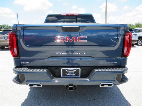 New 2026 GMC Sierra 1500 Denali w/ Denali Reserve Package AWD/4WD image 6