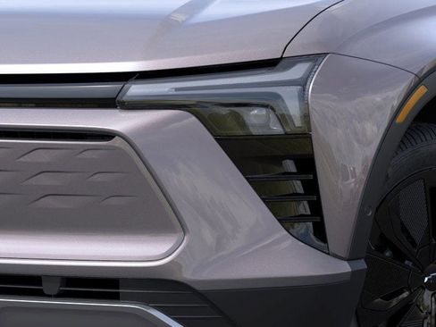 New 2026 Chevrolet Blazer EV LT w/ Midnight/Sport Edition FWD image 10