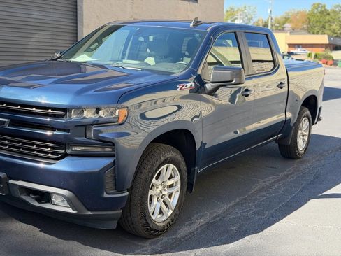 Used 2019 Chevrolet Silverado 1500 RST AWD/4WD image 38