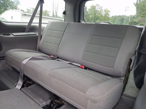 Used 2005 Ford Excursion XLT AWD/4WD image 21