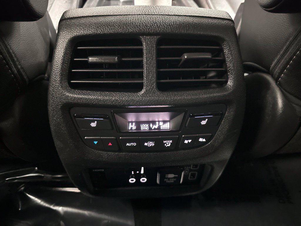 Used 2022 Honda Pilot Touring image 25