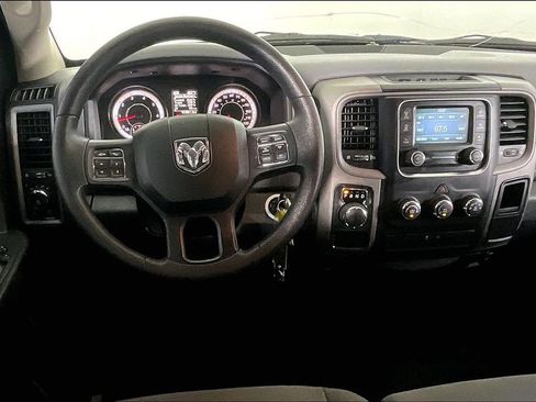 Used 2016 RAM 1500 Express w/ Black Ram 1500 Express Group RWD image 6