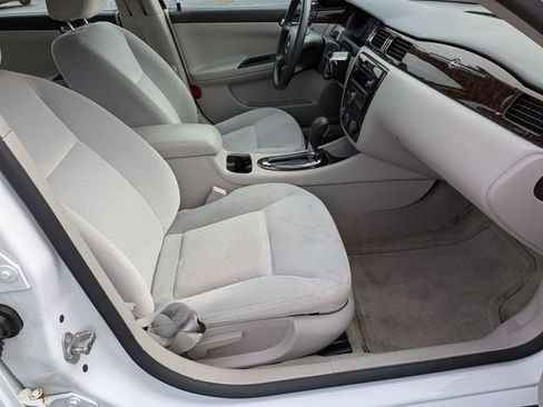 Used 2016 Chevrolet Impala Limited LS FWD image 33