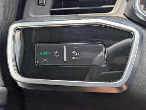 Used 2021 Audi RS 6 AWD/4WD image 24