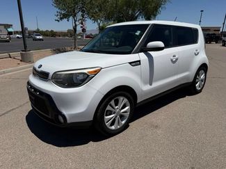 Used 2016 Kia Soul + FWD video 1