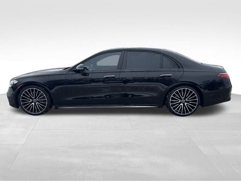 Used 2024 Mercedes-Benz S 580 4MATIC Sedan image 2
