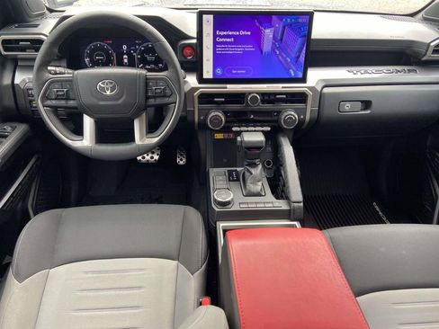 Used 2024 Toyota Tacoma TRD Sport w/ TRD Sport Upgrade Package image 10