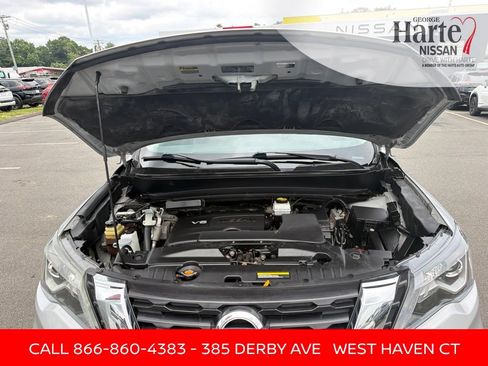 Used 2020 Nissan Pathfinder SL AWD/4WD image 36
