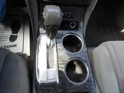 Used 2014 Buick Enclave Convenience image 18