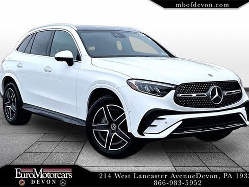 Certified 2025 Mercedes-Benz GLC 300 4MATIC image 1