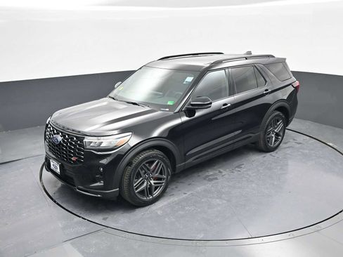 New 2026 Ford Explorer ST w/ Sun And Sound Package image 50