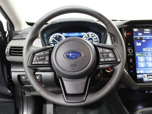 New 2026 Subaru Crosstrek 2.5i Limited AWD/4WD image 9