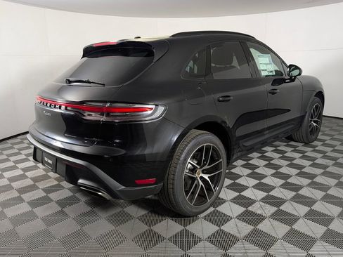 New 2026 Porsche Macan image 7