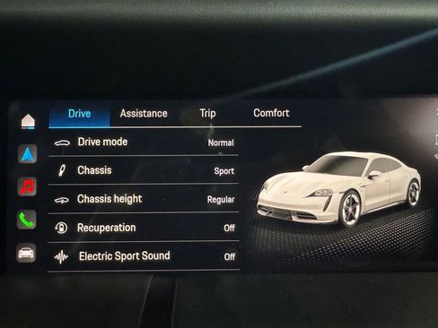 Used 2020 Porsche Taycan Turbo S image 40