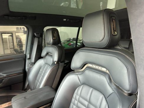 Used 2026 Rivian R1S Premium AWD/4WD image 9