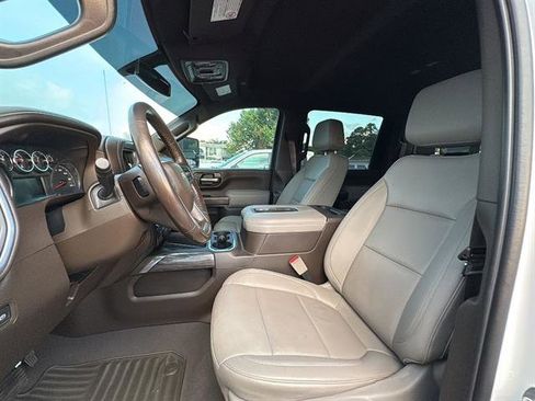 Used 2022 Chevrolet Silverado 2500 LTZ w/ LTZ Convenience Package image 10