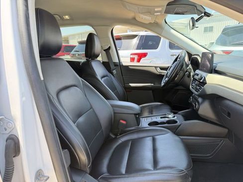 Used 2022 Ford Escape SEL AWD/4WD image 29