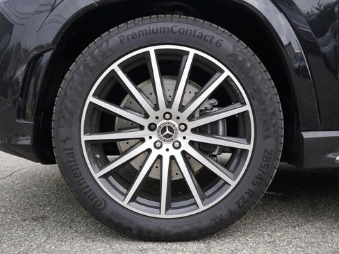 Used 2023 Mercedes-Benz GLS 580 4MATIC image 12