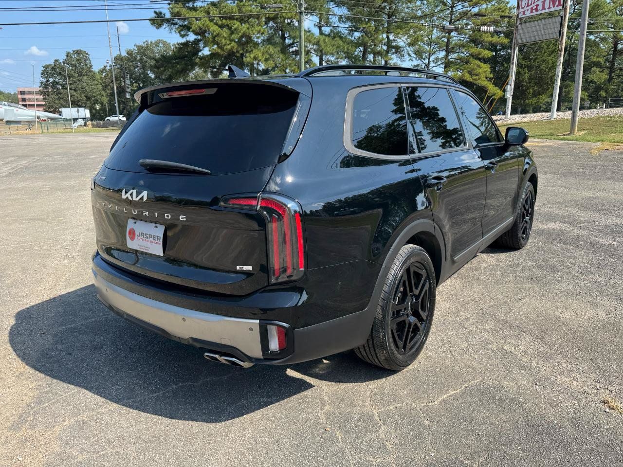 Used 2023 Kia Telluride SX Prestige X-Line AWD/4WD image 3