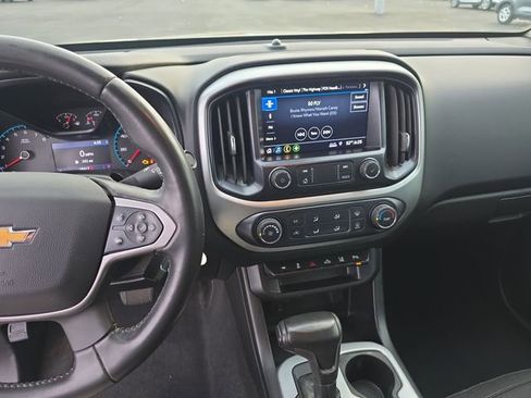 Used 2019 Chevrolet Colorado LT w/ LT Convenience Package RWD image 18