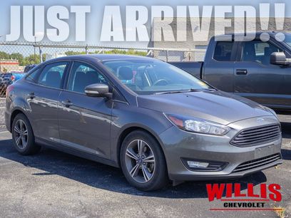 Used 2018 Ford Focus SE w/ SE Appearance Package