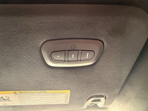 Used 2022 Jeep Grand Wagoneer Series III image 42