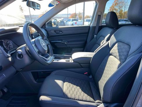 Certified 2024 Nissan Pathfinder S w/ Cargo Package image 16