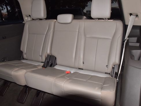 Used 2020 Ford Expedition XLT w/ Equipment Group 202A image 15