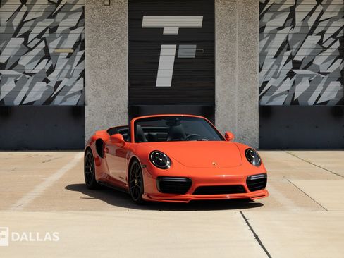 Used 2017 Porsche 911 Turbo S AWD/4WD image 1